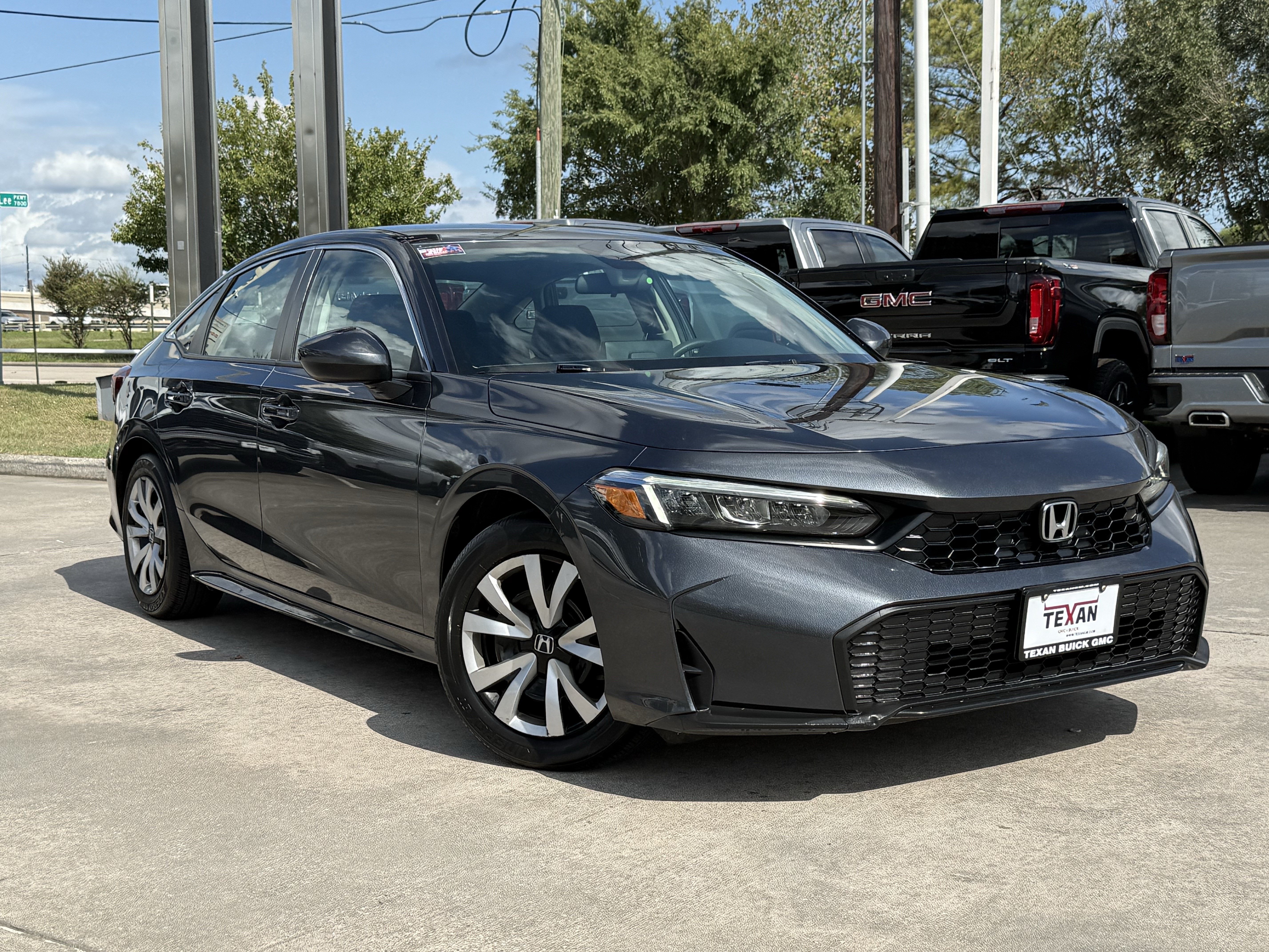 Used 2025 Honda Civic LX image 2