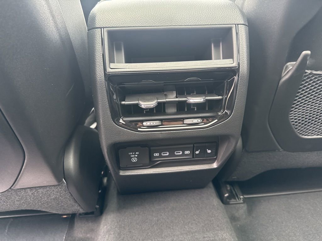 New 2026 Jeep Grand Cherokee Limited image 23