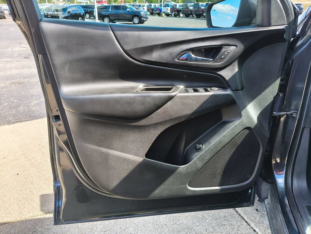 Used 2019 Chevrolet Equinox LT w/ Driver Convenience Package FWD image 19