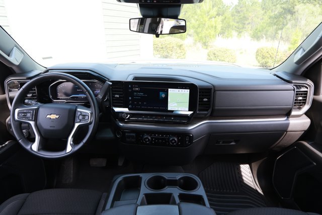 Used 2025 Chevrolet Silverado 1500 LT image 31
