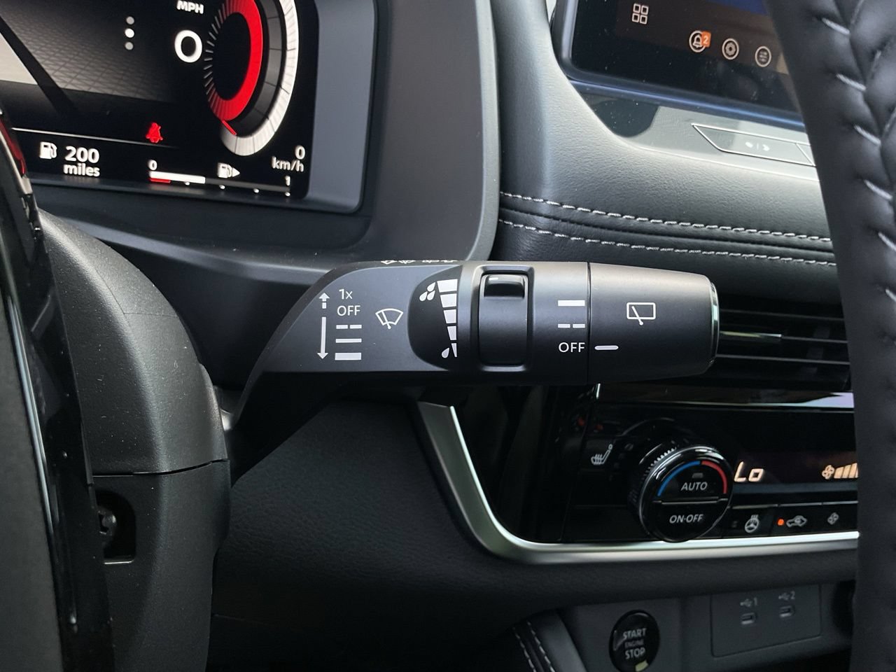 New 2026 Nissan Rogue Platinum AWD/4WD image 36