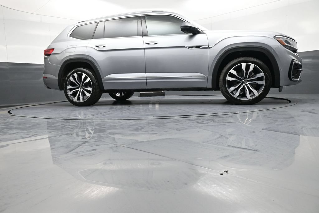 Used 2023 Volkswagen Atlas SEL Premium AWD/4WD image 31