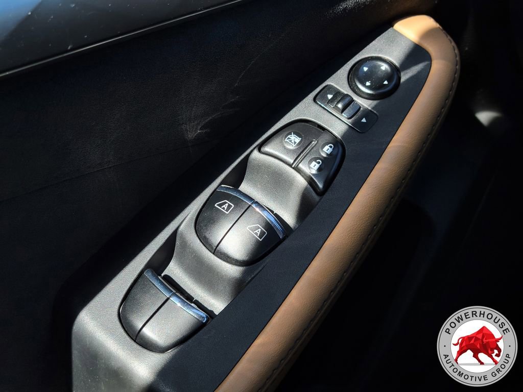 Used 2016 Nissan Maxima SR image 24