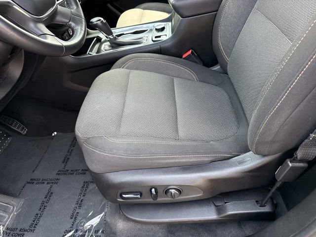 Used 2019 Chevrolet Traverse LT FWD image 15