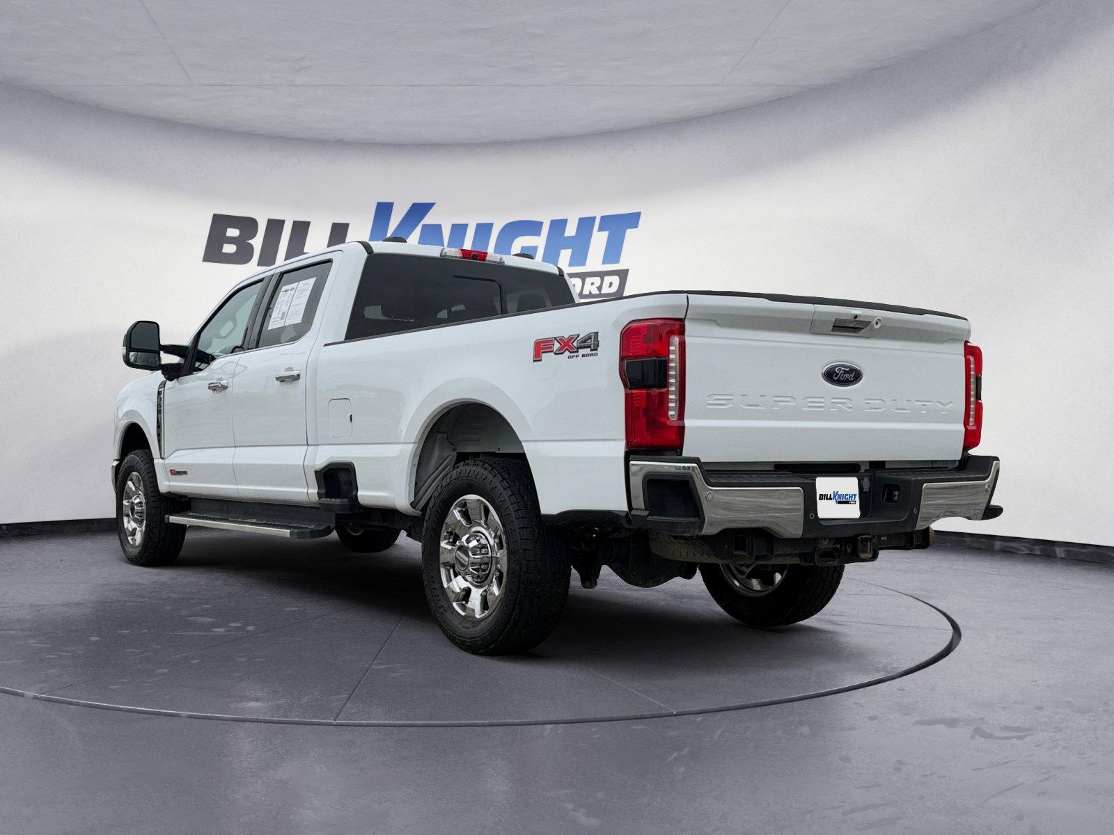 Certified 2023 Ford F350 Lariat w/ Chrome Package AWD/4WD image 3