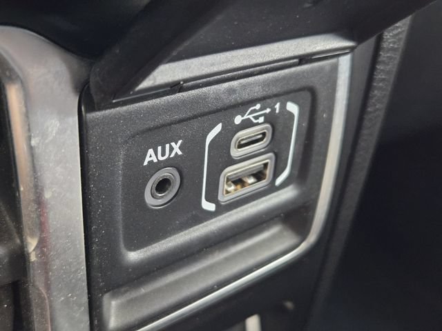 Certified 2026 Jeep Wrangler Unlimited Rubicon AWD/4WD image 25