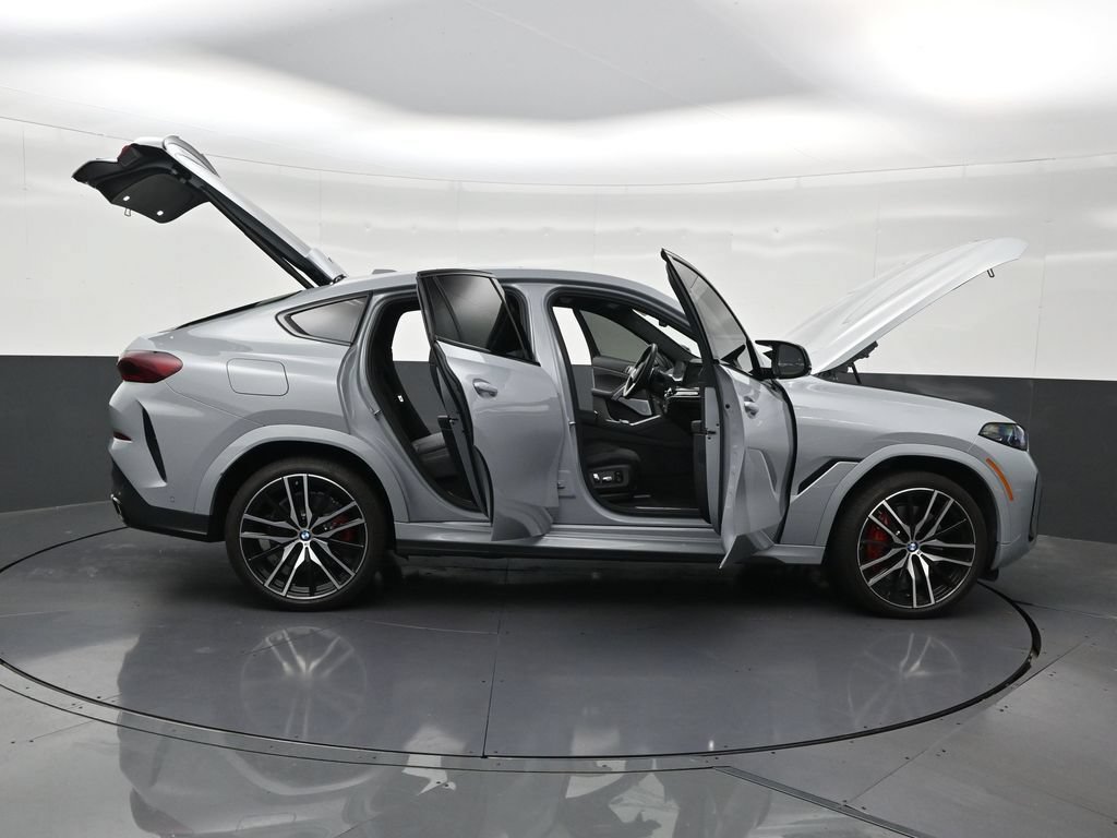 Used 2026 BMW X6 M60i AWD/4WD image 33