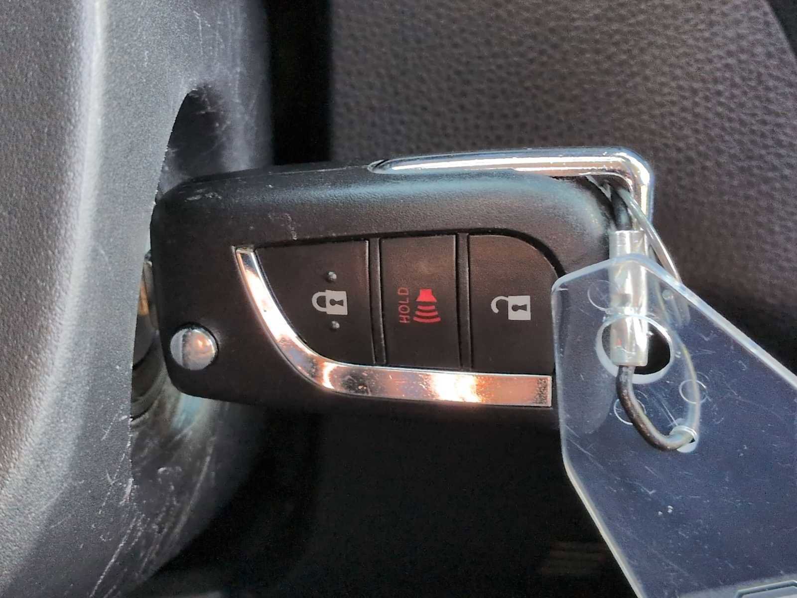 Used 2021 Toyota RAV4 LE image 33