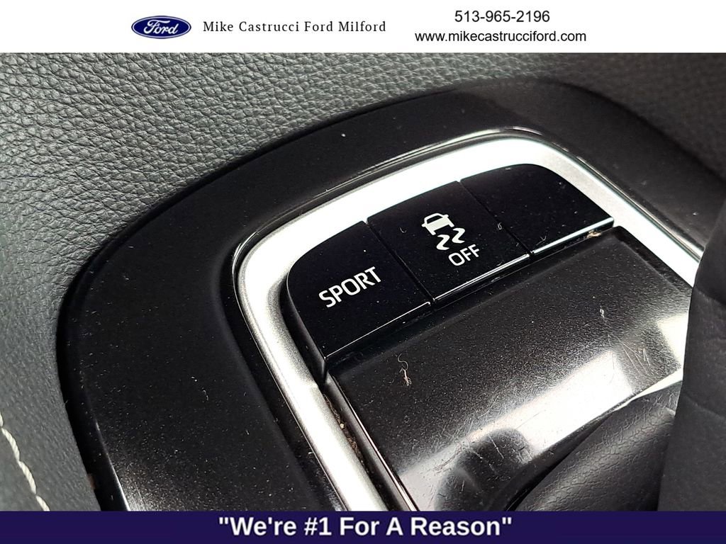 Used 2020 Toyota Corolla SE image 18