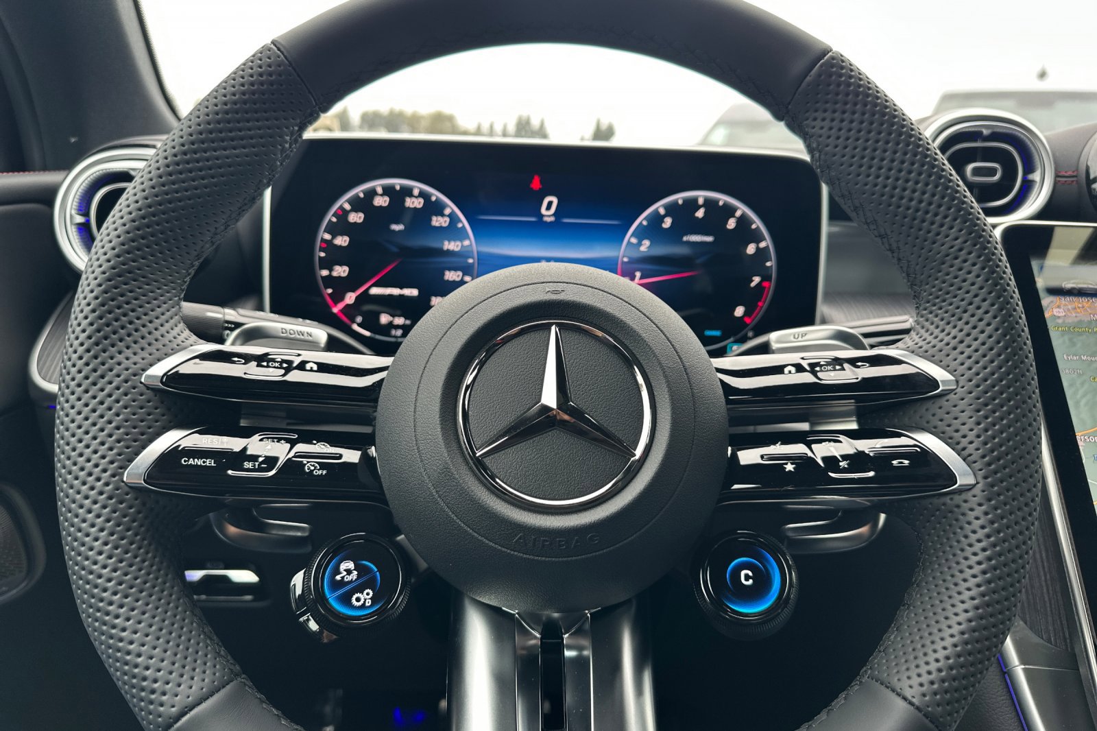 New 2026 Mercedes-Benz GLC 43 AMG 4MATIC Coupe image 24