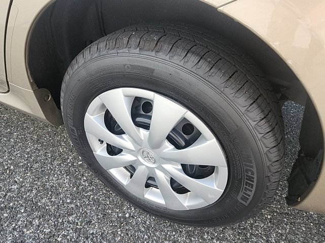 Used 2010 Toyota Corolla LE w/ All Weather Guard Pkg FWD image 8