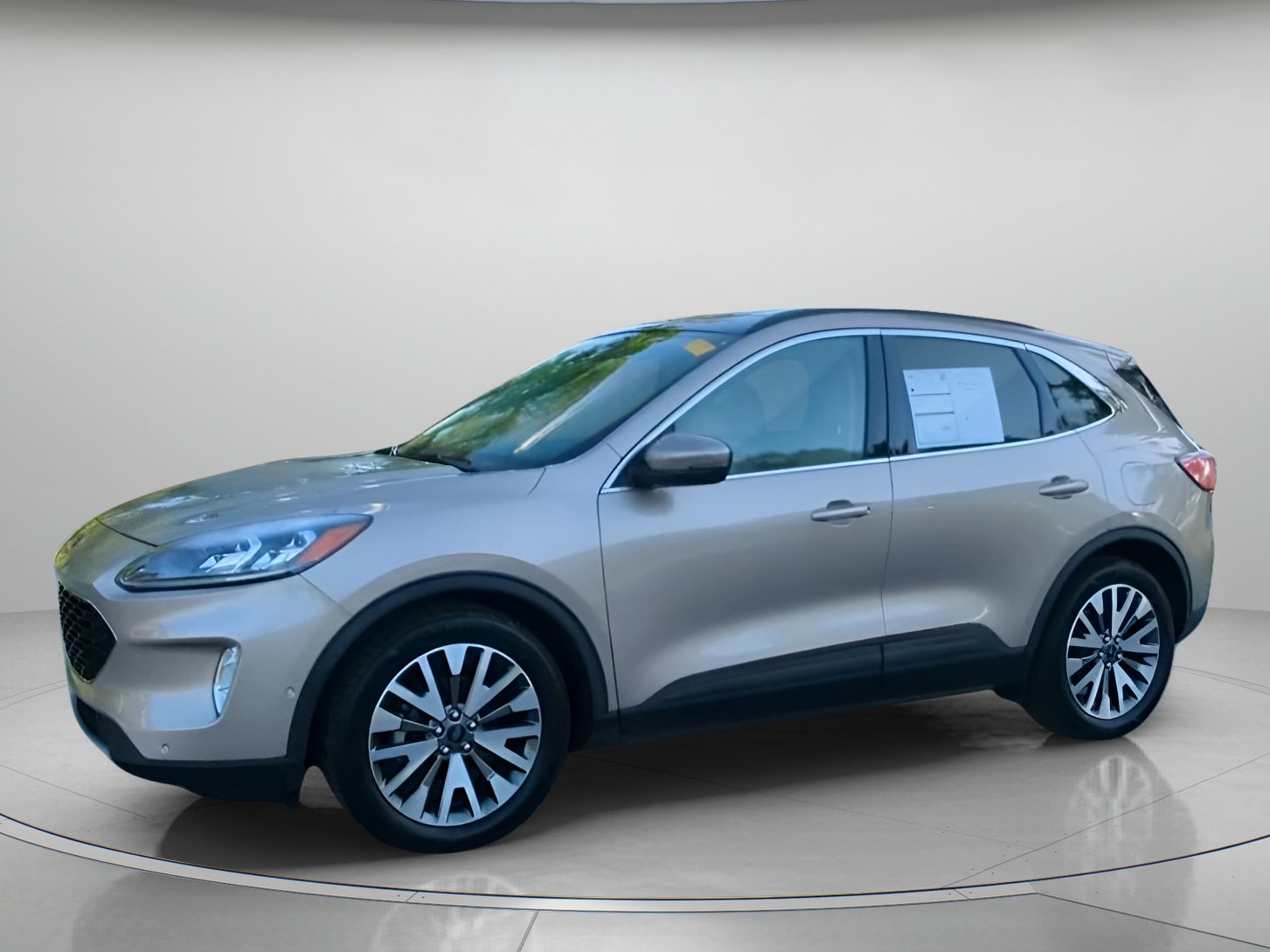 Certified 2020 Ford Escape Titanium w/ Titanium Premium Package 2.0 FWD image 14