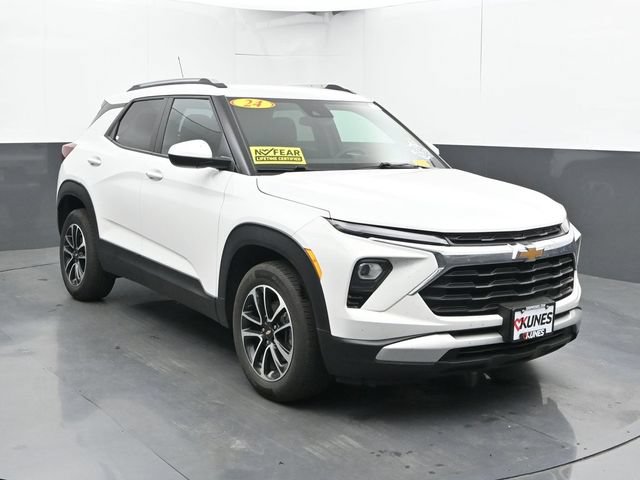 Used 2024 Chevrolet TrailBlazer LT FWD image 6