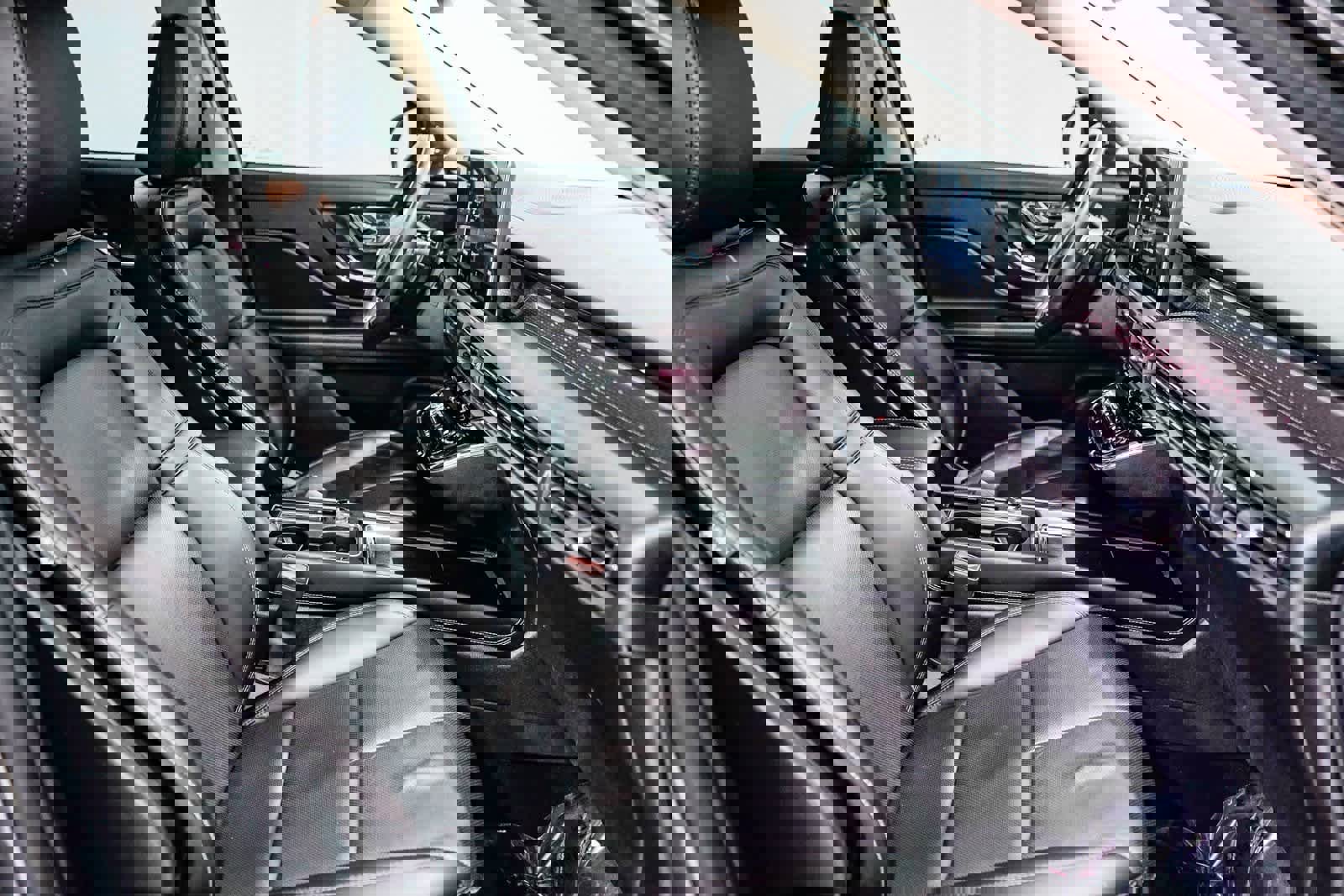 Used 2023 Lincoln Corsair Reserve image 15