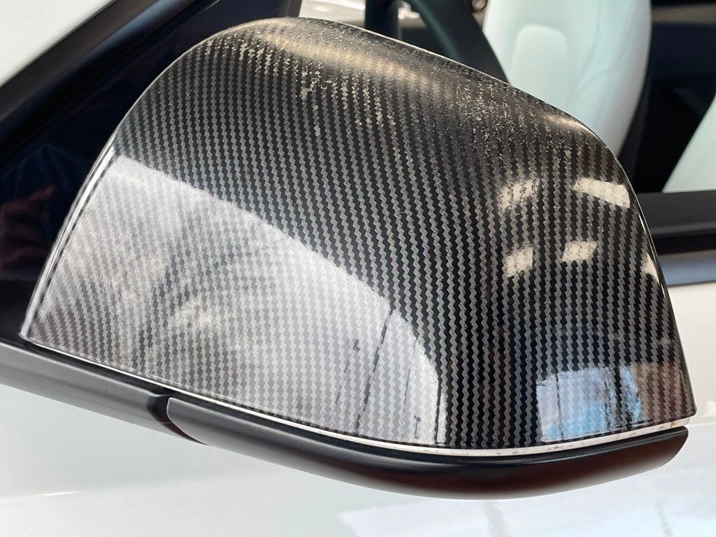 Used 2022 Tesla Model Y Performance image 16