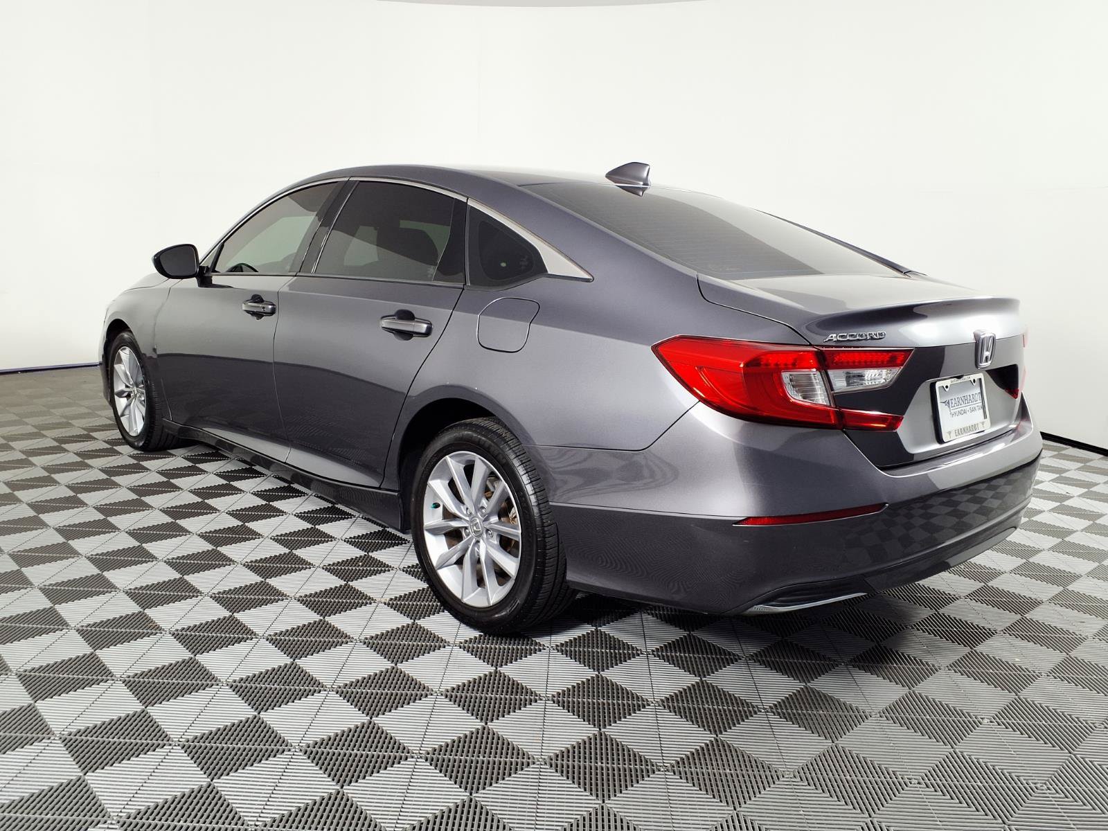 Used 2021 Honda Accord LX image 6