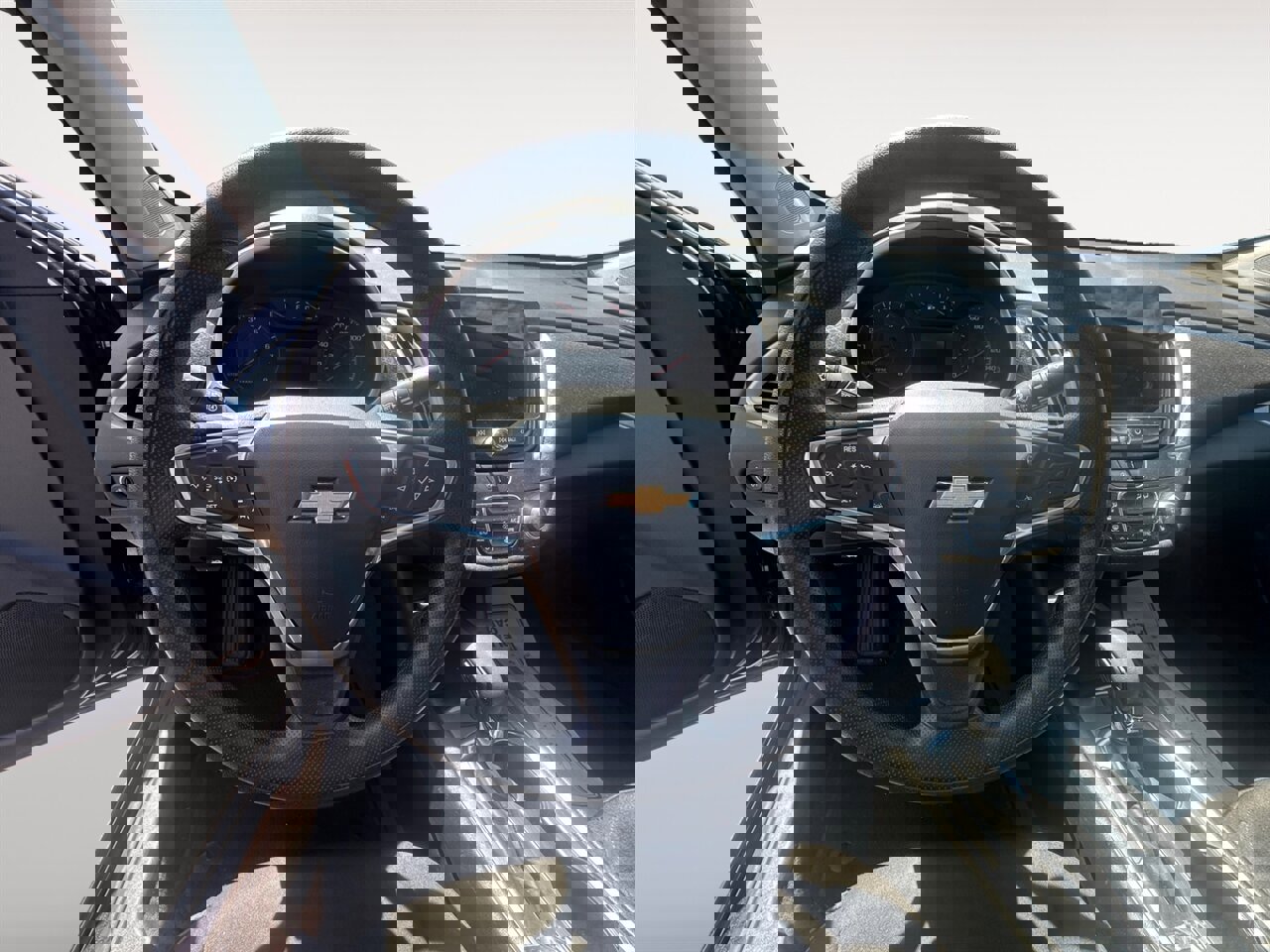 Used 2023 Chevrolet Malibu LT image 12