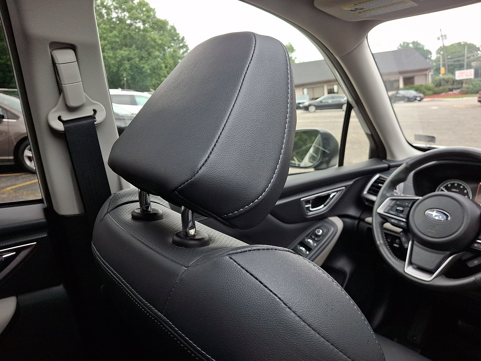 Used 2024 Subaru Forester Limited AWD/4WD image 13