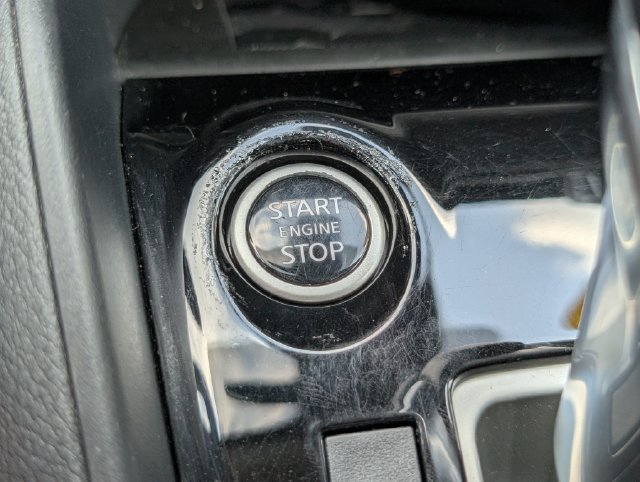 Used 2024 Nissan Versa SR w/ Trunk Package FWD image 23