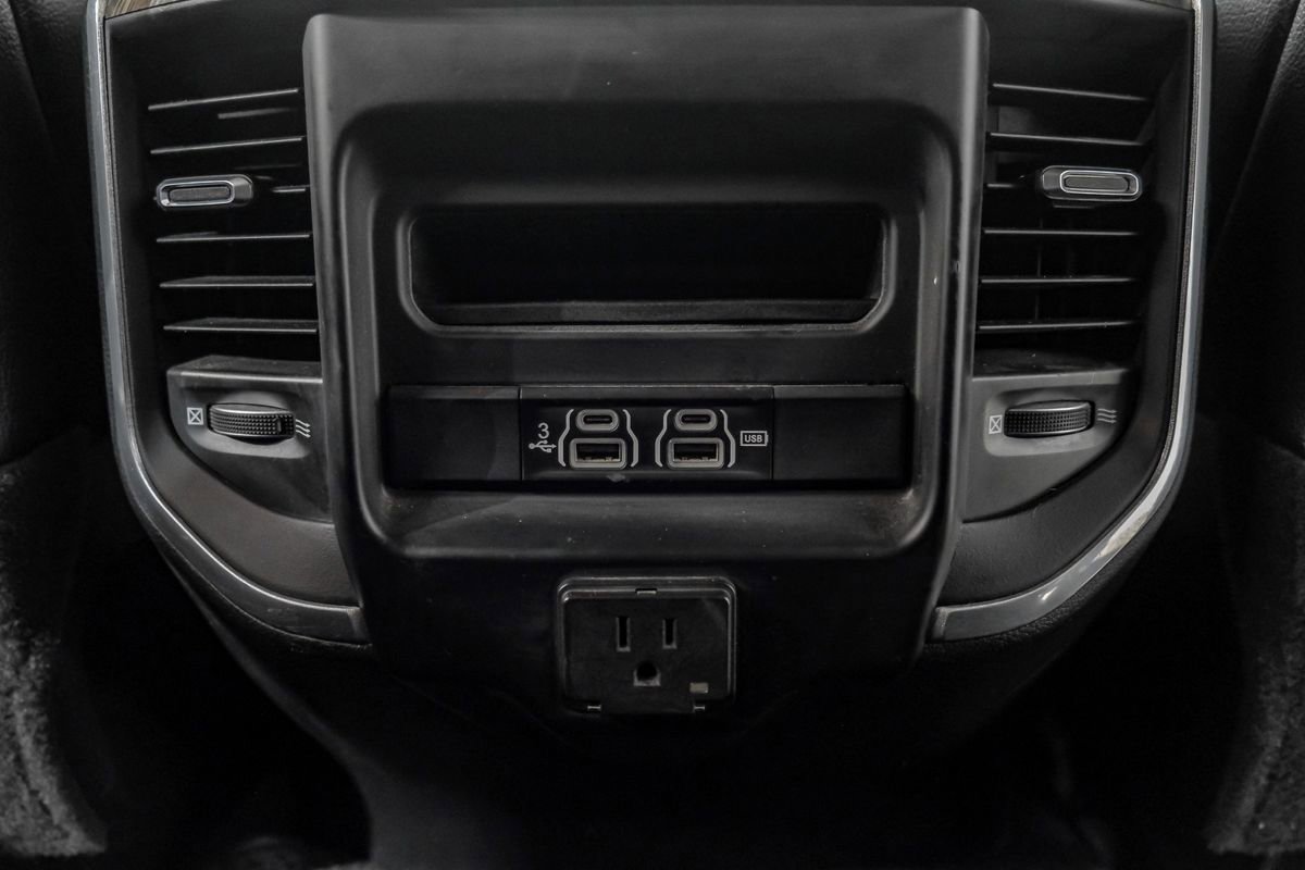 Used 2020 RAM 3500 Laramie image 37