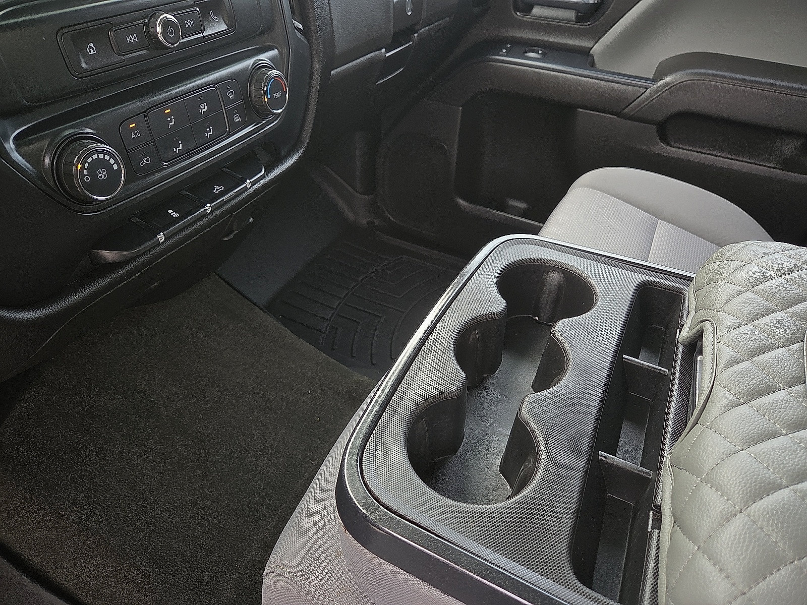 Certified 2017 GMC Sierra 1500 2WD Double Cab w/ Elevation Edition image 10