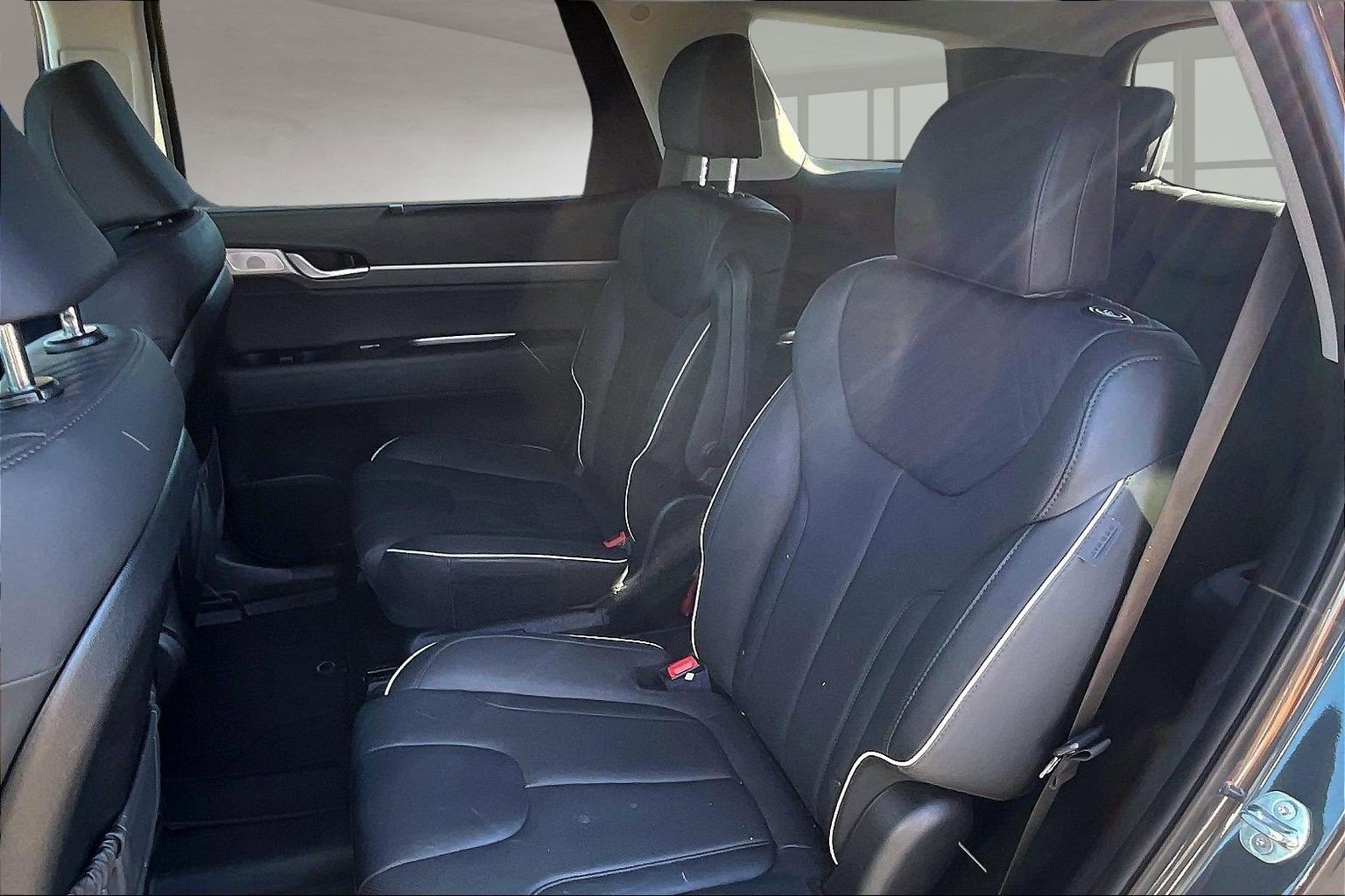 Used 2024 Hyundai Palisade SEL w/ Premium Package image 22
