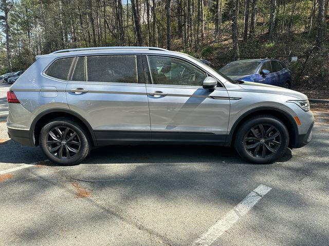 Used 2024 Volkswagen Tiguan Wolfsburg Edition image 4
