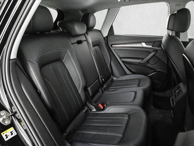 Used 2023 Audi Q5 2.0T Premium Plus w/ Premium Plus Package AWD/4WD image 21