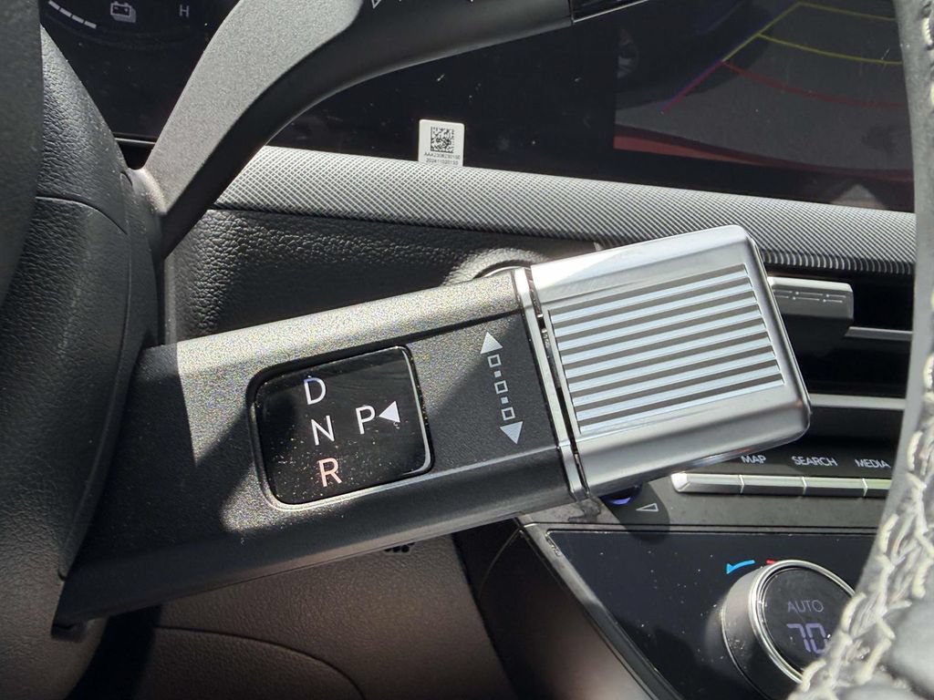 Certified 2025 Hyundai Sonata SEL FWD image 33
