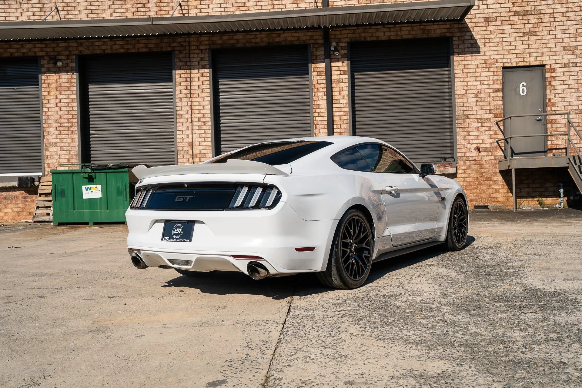 Used 2015 Ford Mustang GT RWD image 9
