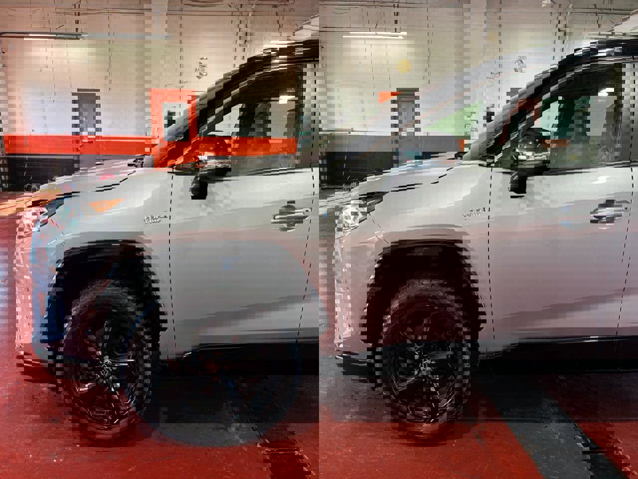 Used 2020 Toyota RAV4 XSE image 11