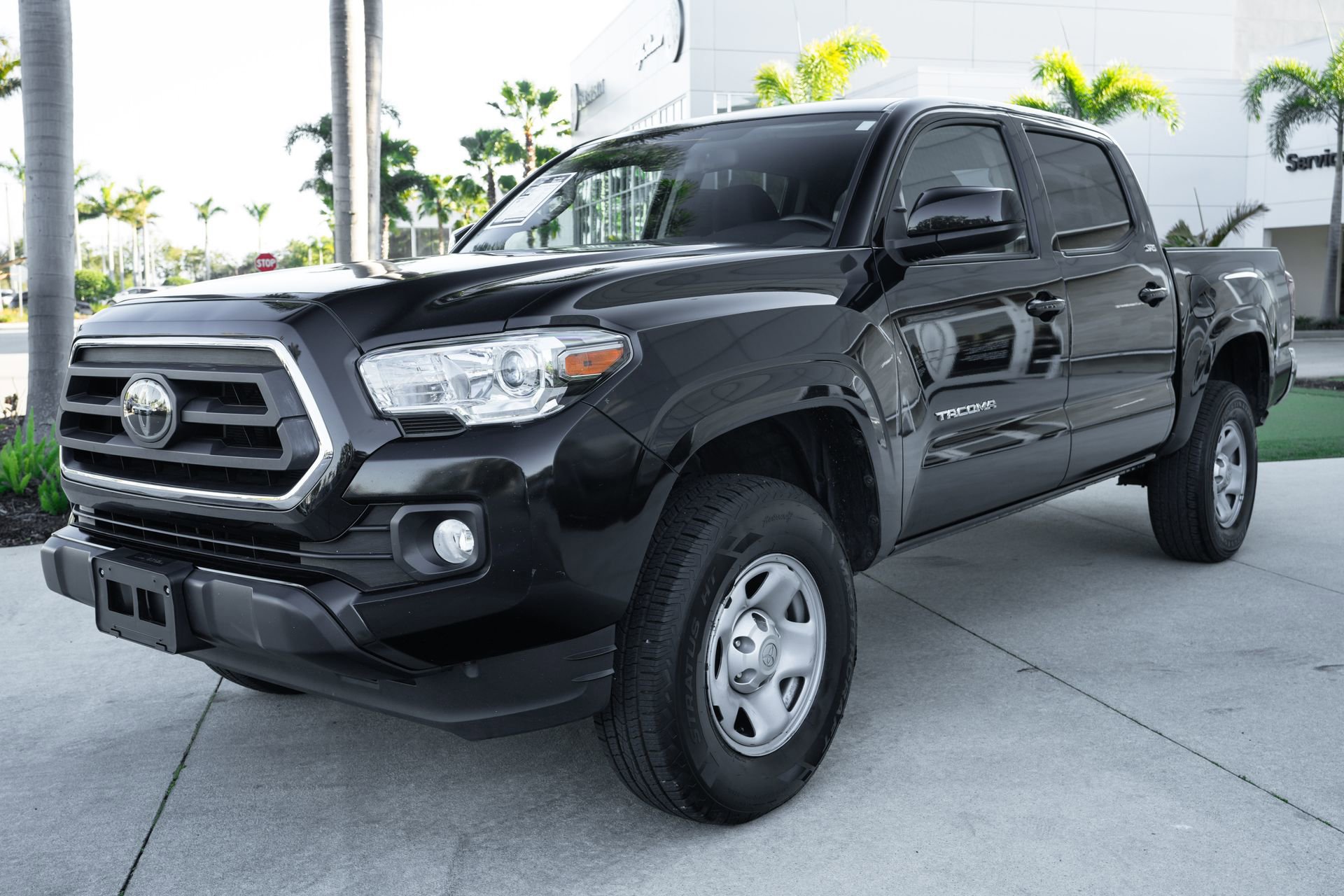 Used 2023 Toyota Tacoma SR5 image 5