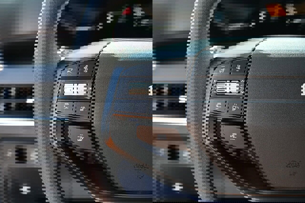 Used 2025 Kia K4 LXS image 21