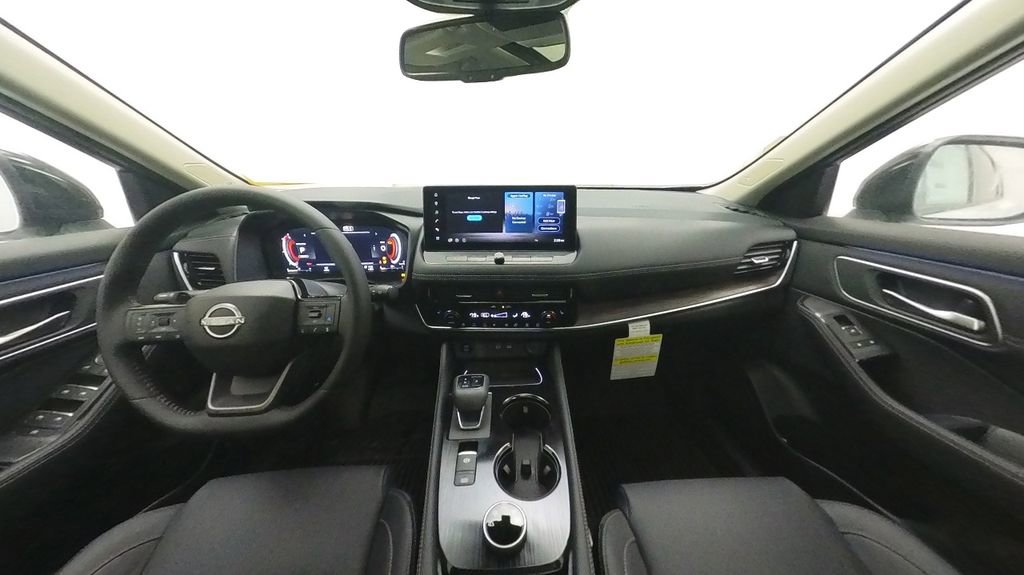 New 2026 Nissan Rogue Platinum image 25