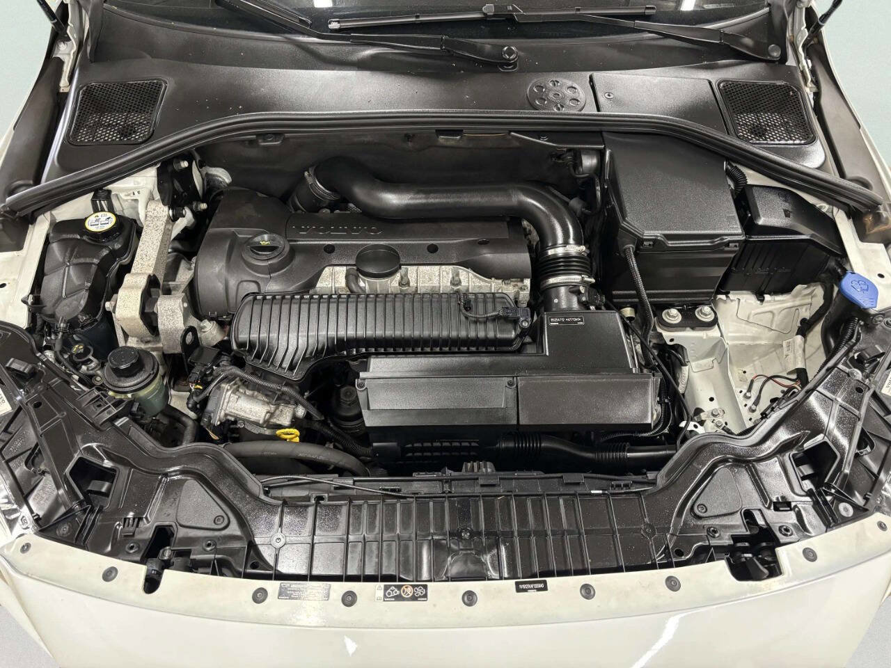 Used 2015 Volvo S60 T5 Premier image 8