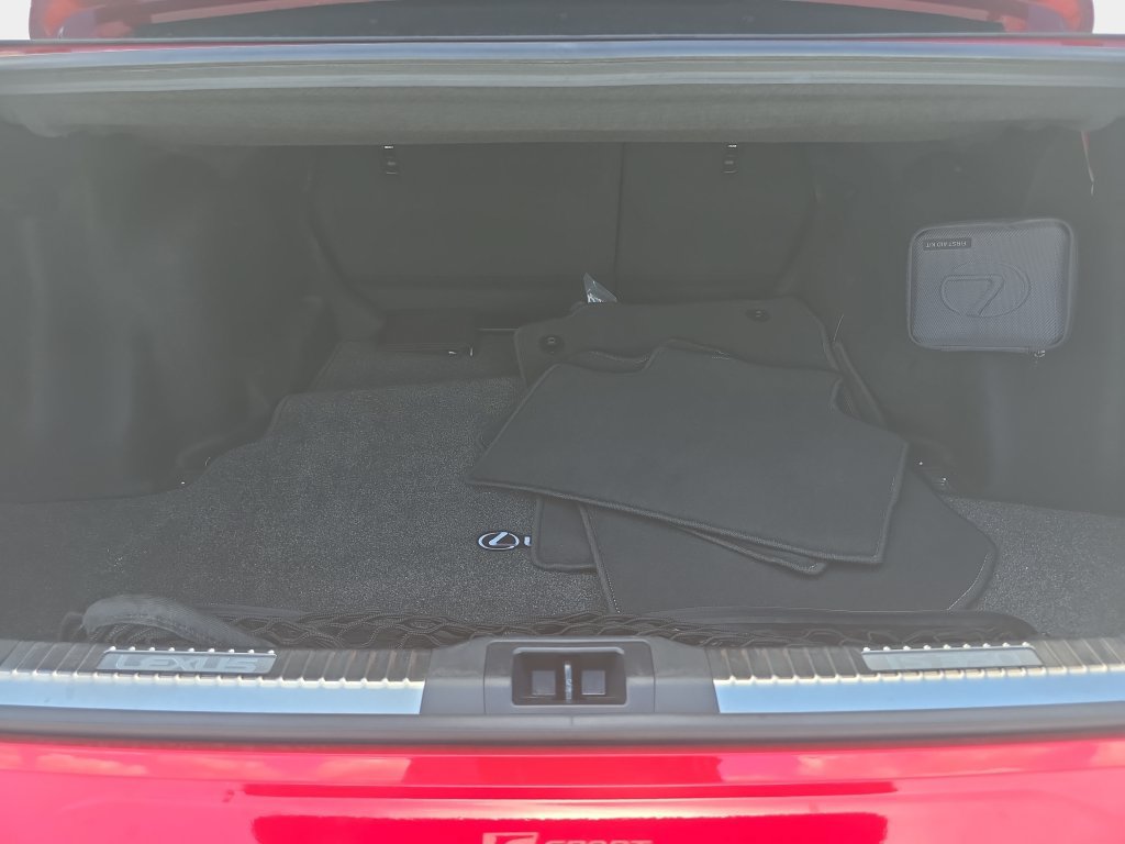 Used 2024 Lexus IS 350 F Sport RWD image 13