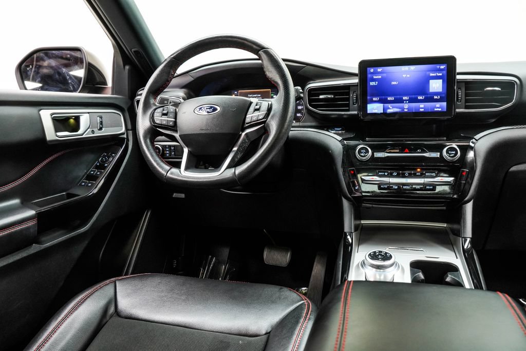 Used 2023 Ford Explorer ST-Line w/ Class IV Trailer Tow Package AWD/4WD image 26