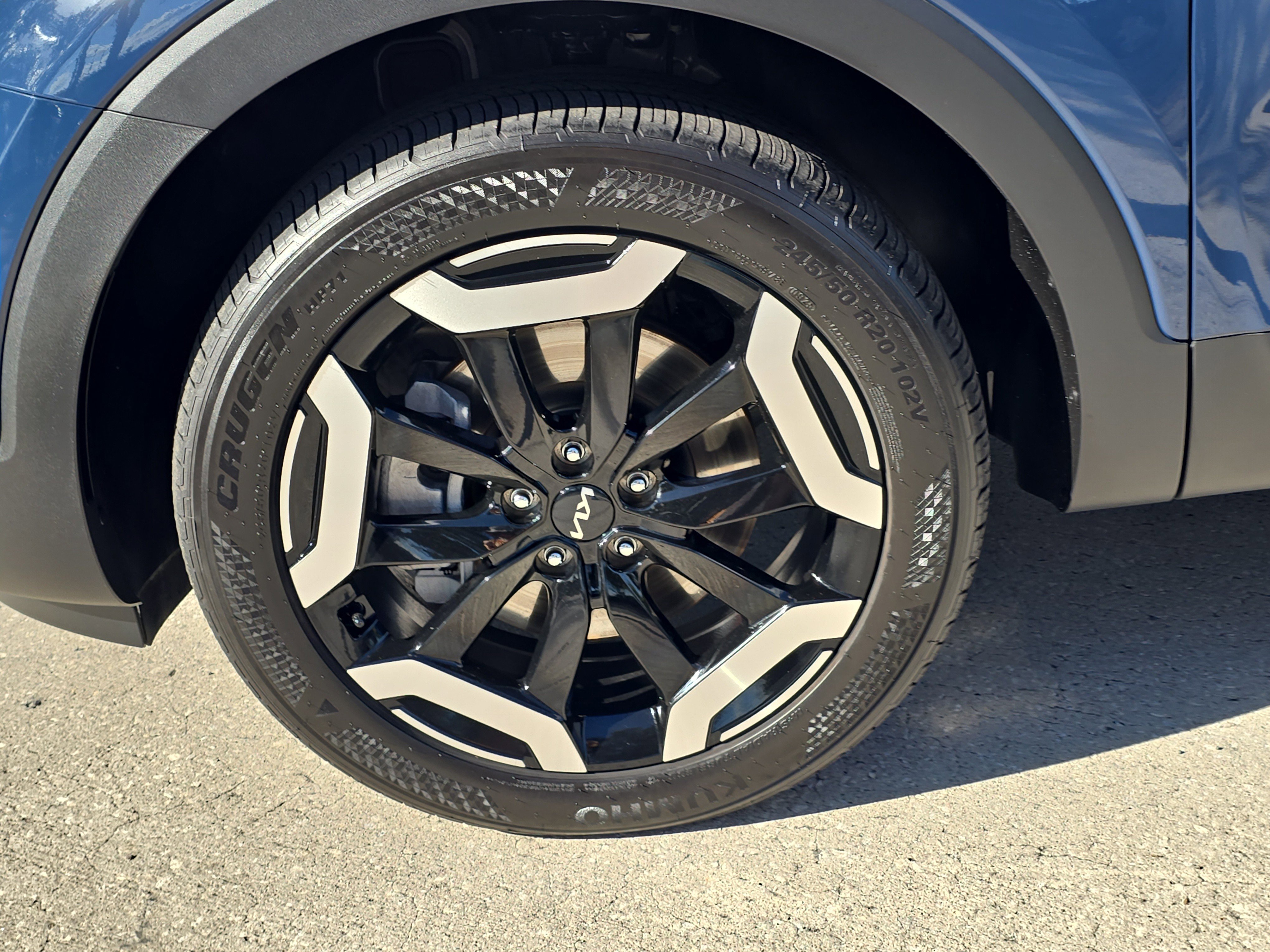 Used 2025 Kia Telluride S image 38