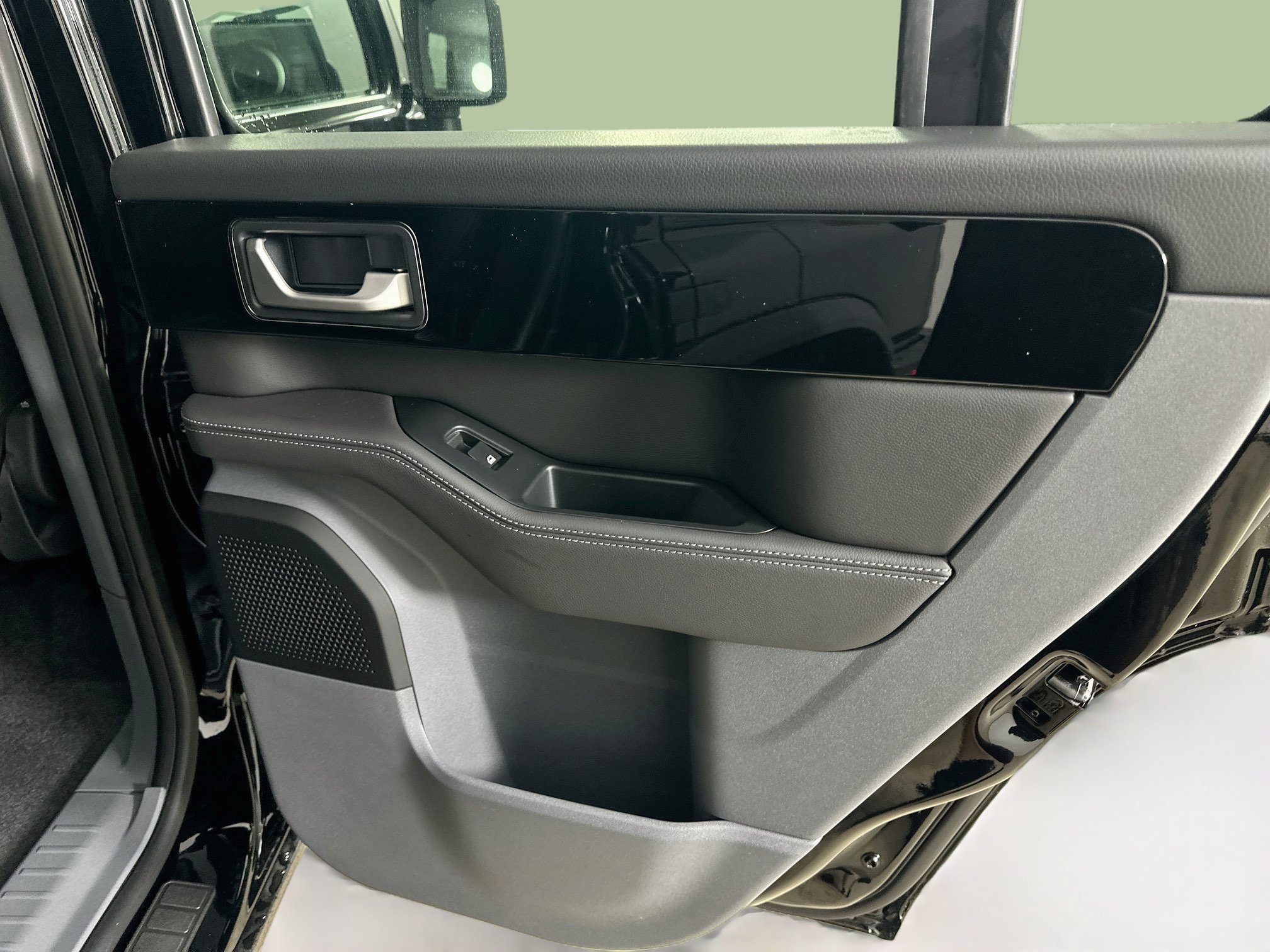 New 2026 INEOS Grenadier Station Wagon AWD/4WD image 45