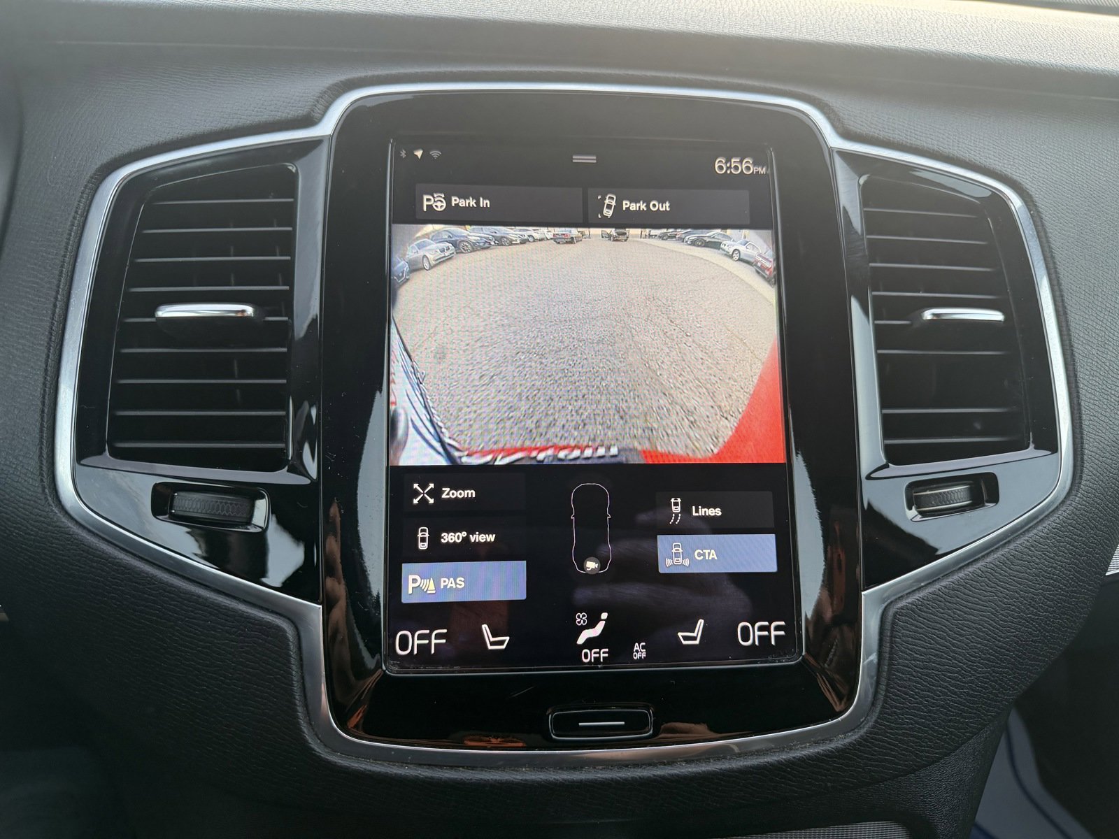 Used 2017 Volvo XC90 T6 R-Design w/ Vision Package image 17