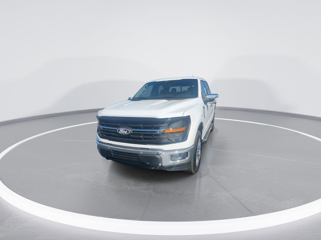 New 2026 Ford F150 XLT w/ Equipment Group 302A MID AWD/4WD image 4