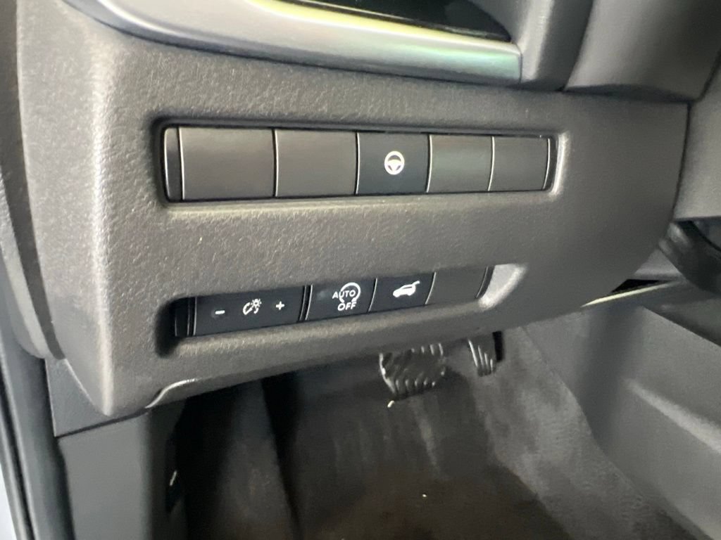 Certified 2023 Nissan Rogue SL AWD/4WD image 50