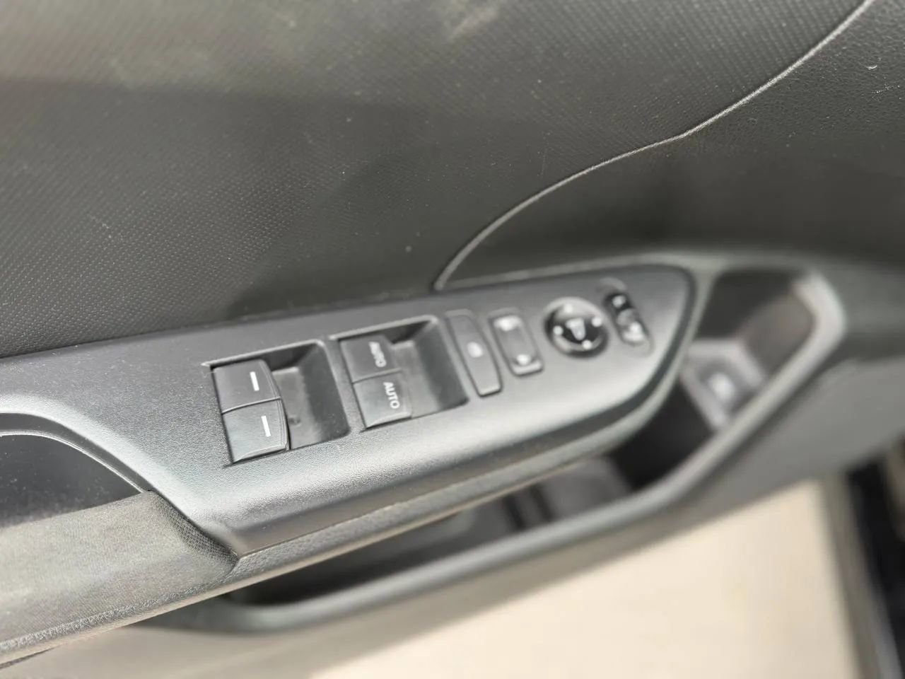 Used 2017 Honda Civic LX image 32