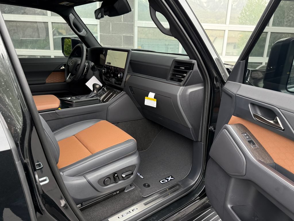 Used 2026 Lexus GX 550 w/ Accessory Package (ZB) AWD/4WD image 20
