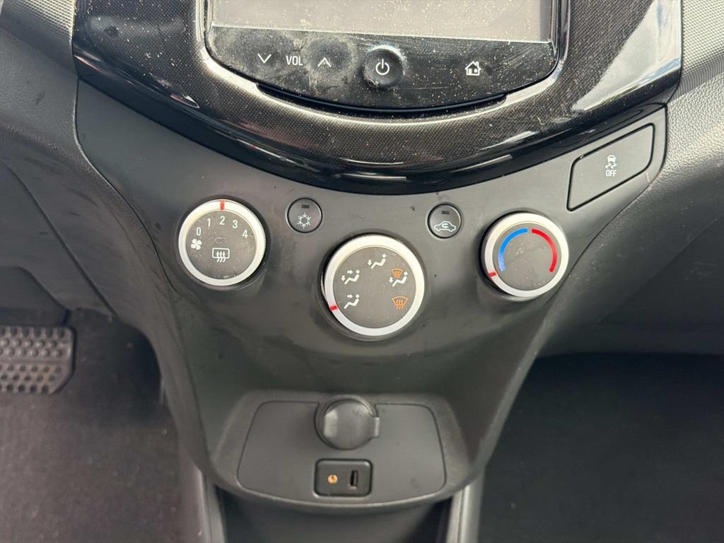 Used 2014 Chevrolet Spark LT FWD image 5