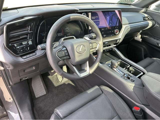 Certified 2026 Lexus TX 350 AWD w/ Technology Package image 17