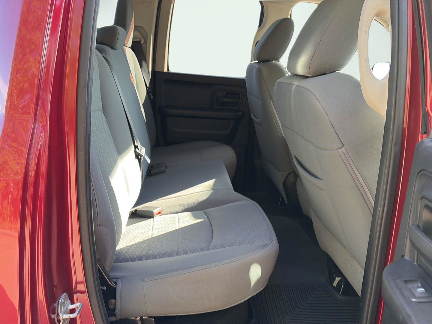 Used 2013 RAM 1500 Express AWD/4WD image 19