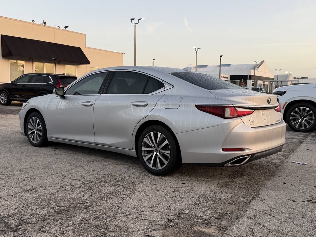Used 2020 Lexus ES 350 w/ Accessory Package 2 FWD image 7