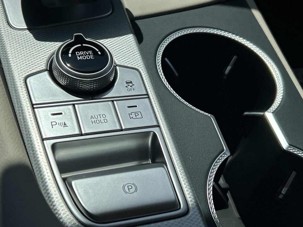 New 2026 Genesis G70 2.5T Prestige image 29