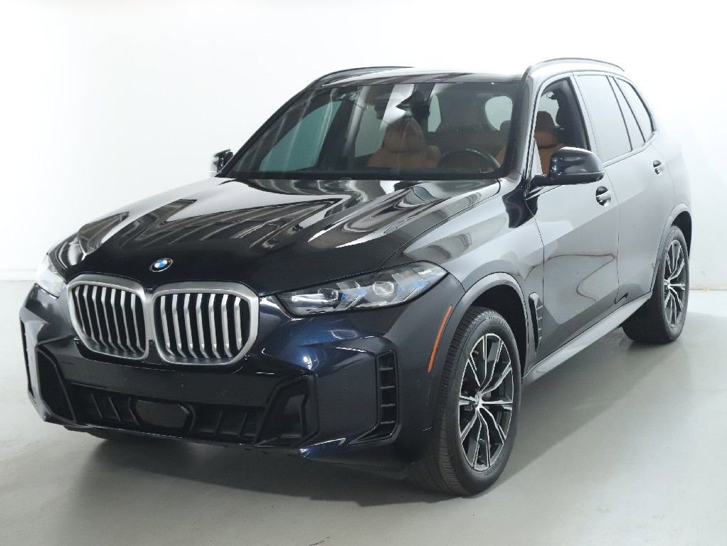 Used 2024 BMW X5 xDrive40i w/ M Sport Package AWD/4WD image 1
